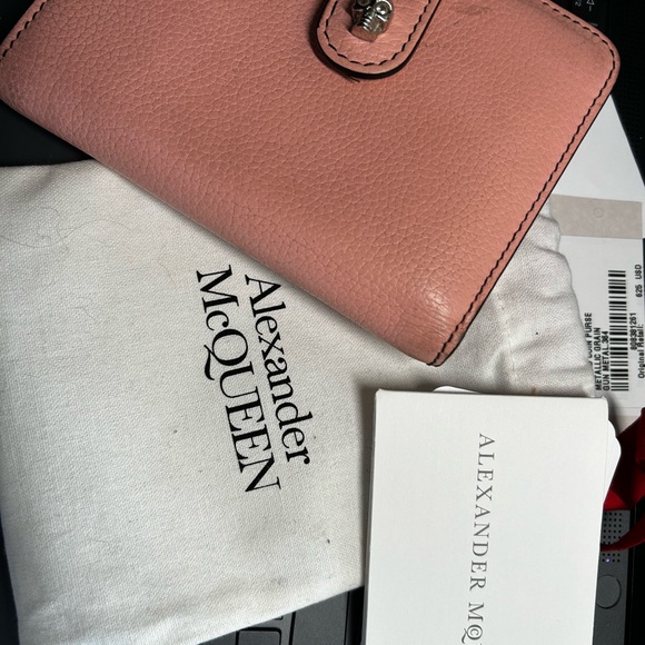 Pink Alexander, McQueen wallet - Picture 3 of 8